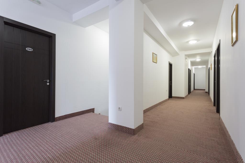 סופיה Hotel Albi מראה חיצוני תמונה